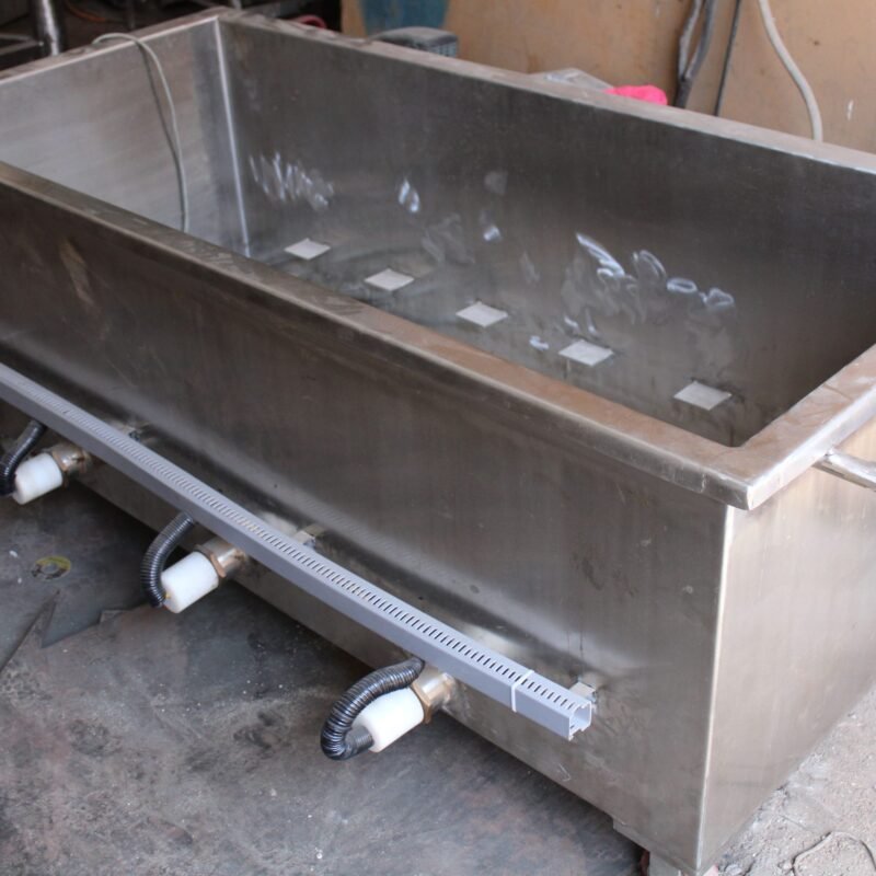 steel hot water tub SS Hot Dip Tanks & Troughs